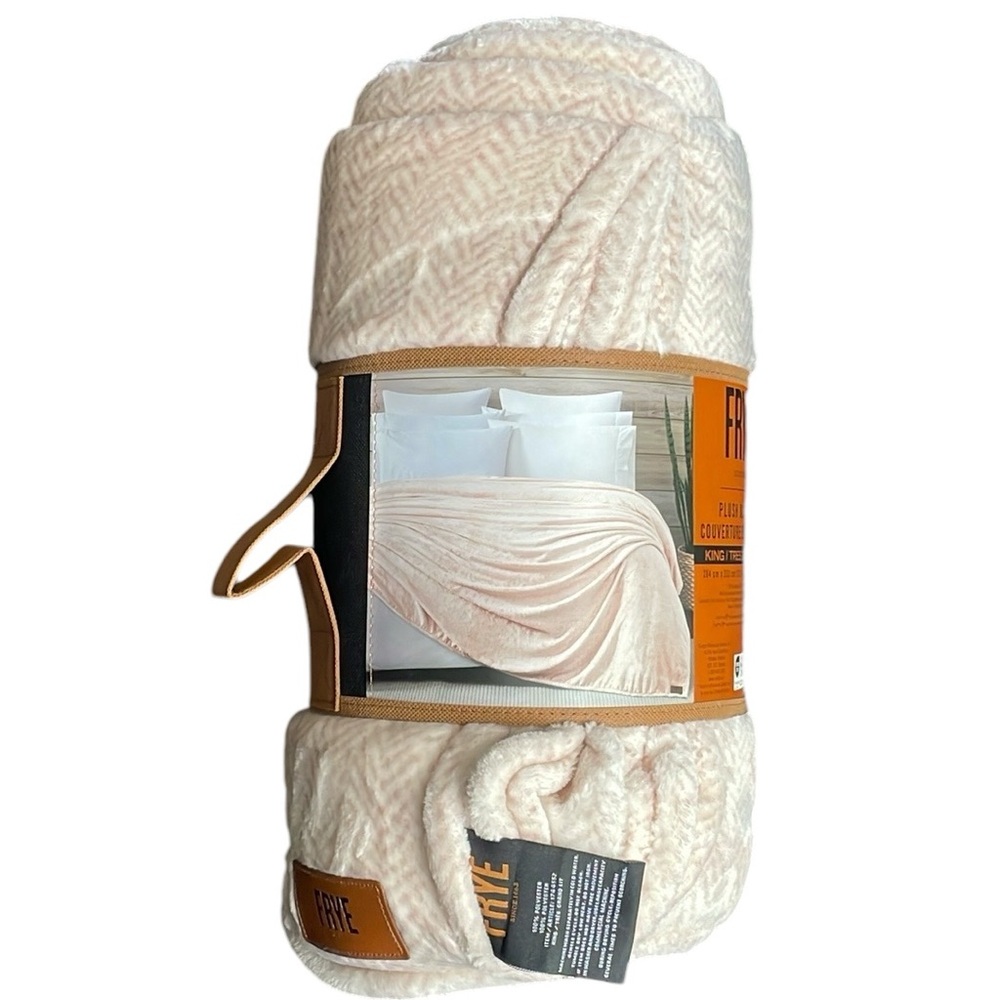 Frye - Plush Blanket